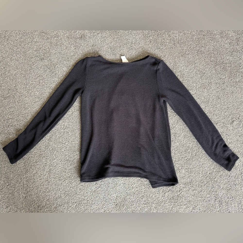 H&M Women’s Open Knit Open Back Long Sleeve Lightweight Sweater Black Small
